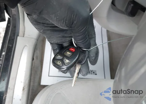 2010 Buick Lucerne Cx-2 из США, поврежденный, VIN 1G4HB5EM3AU110150